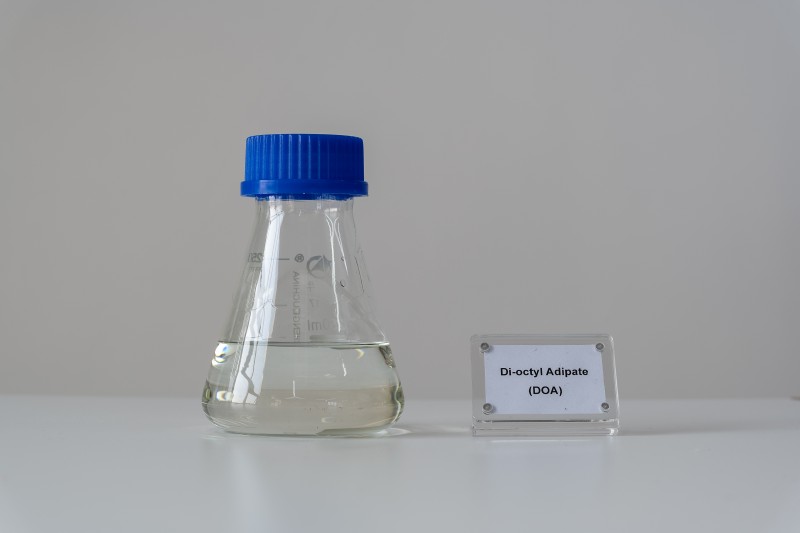 Di-octyl Adipate (DOA) Plasticizer